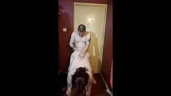 play Biseksüel mark wright ve kız arkadaşı kelly xvideos için ev yapımı seks videoları yapmayı seviyor, bu video koleksiyonunda bunlardan bazıları var 1 / 2