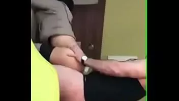 Oynat Yolculuğumda bir Rus kızı becermek zorunda kaldım