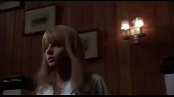 चलाएँ लेन के नीचे रहने वाली छोटी लड़की (1976)
