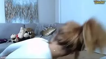 Play Realhousewifexxx dancing and squirt on heals
