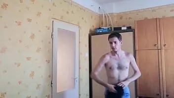 Redare Gergely molnár - după ce am ajuns acasă, am început să mă masturbez