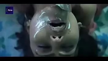 play Gadis panas India asli bersenang-senang dengan es krim dingin