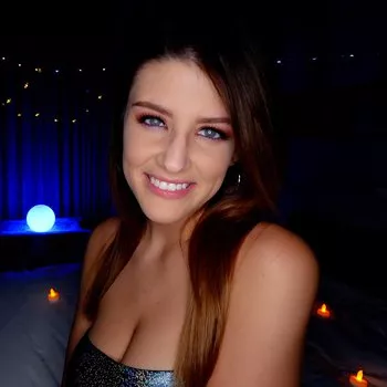 色情明星 Michele James