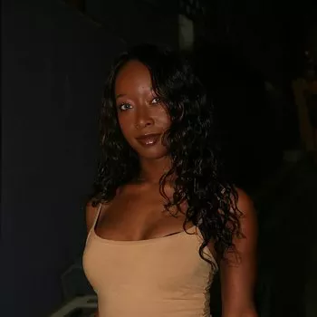 Porno Yıldızı Stacey Cash